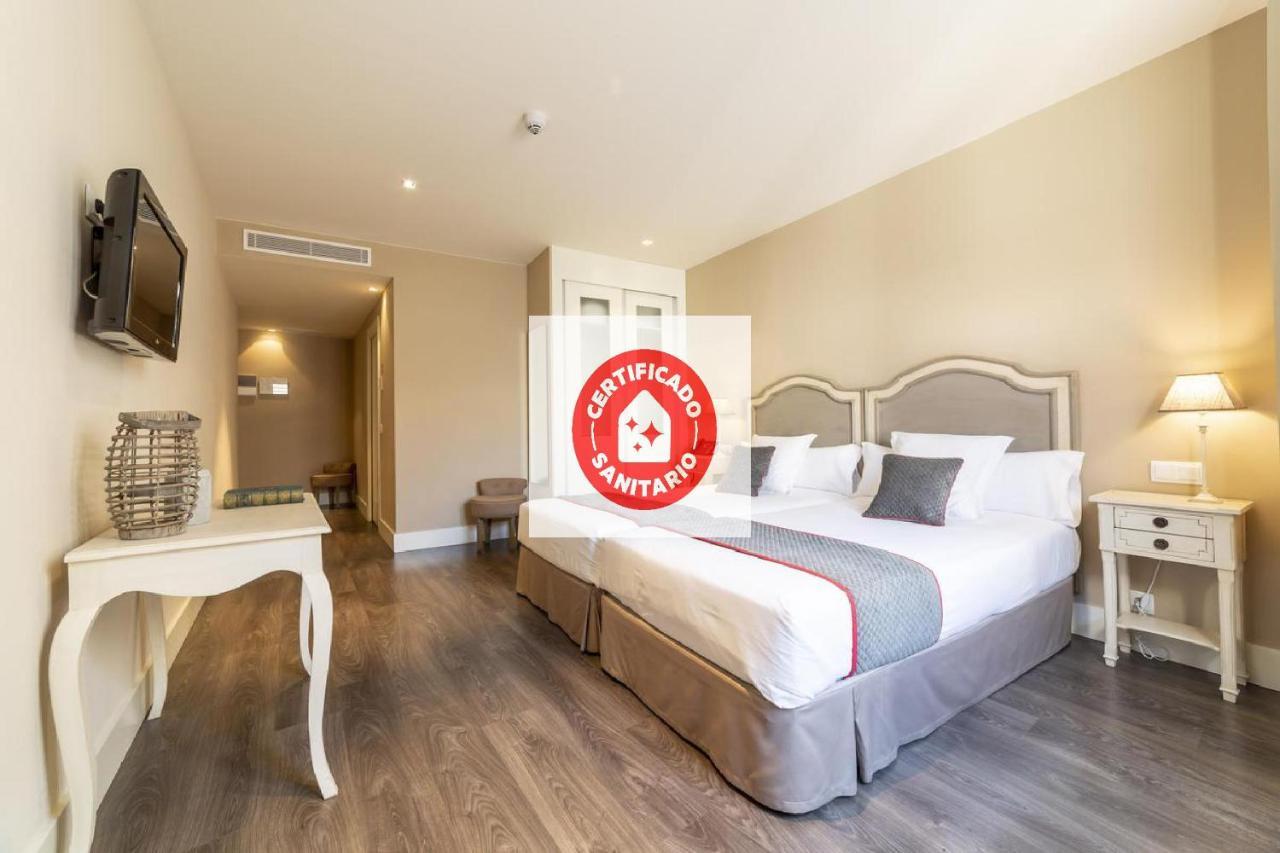 Hotel Altora Томелосо Екстериор снимка