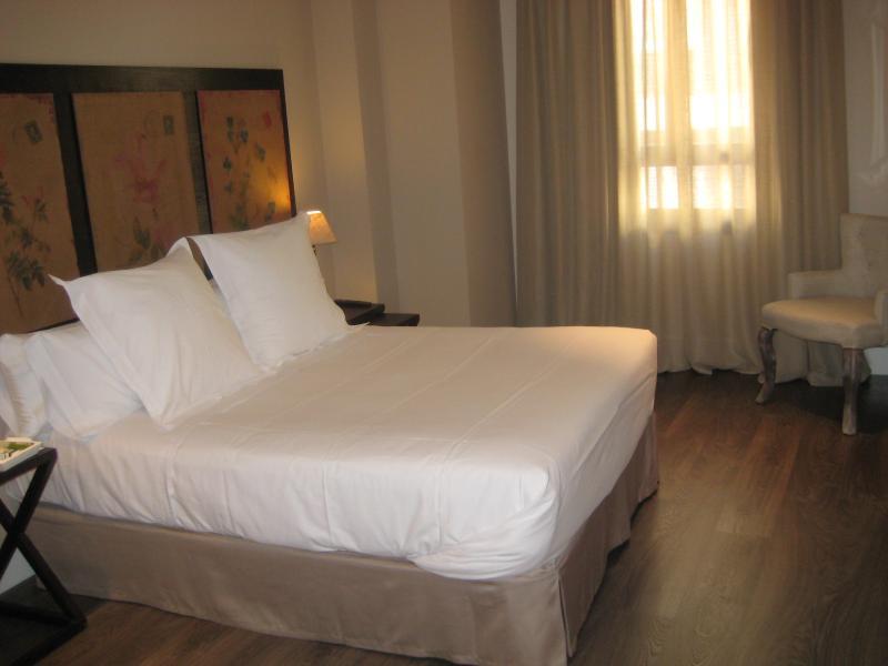 Hotel Altora Томелосо Екстериор снимка